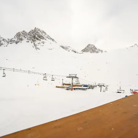 Le Borsat - Val Claret-4 By Interhome * Tignes